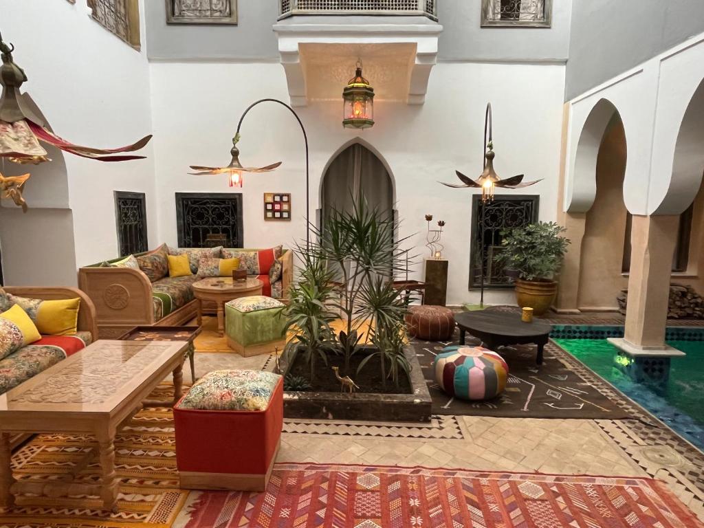 Riad Al Ibtikar room 3