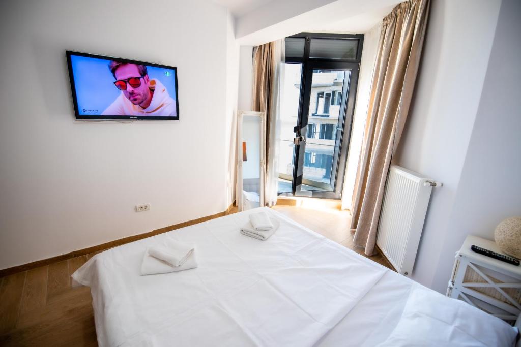 Apartament Infinity Mamaia Nord room 5