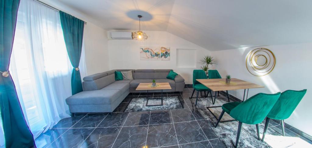 The Jewel of Mostar room 6