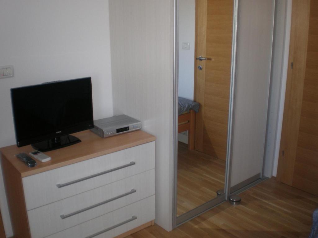 Judita Apartments & Rooms room 6