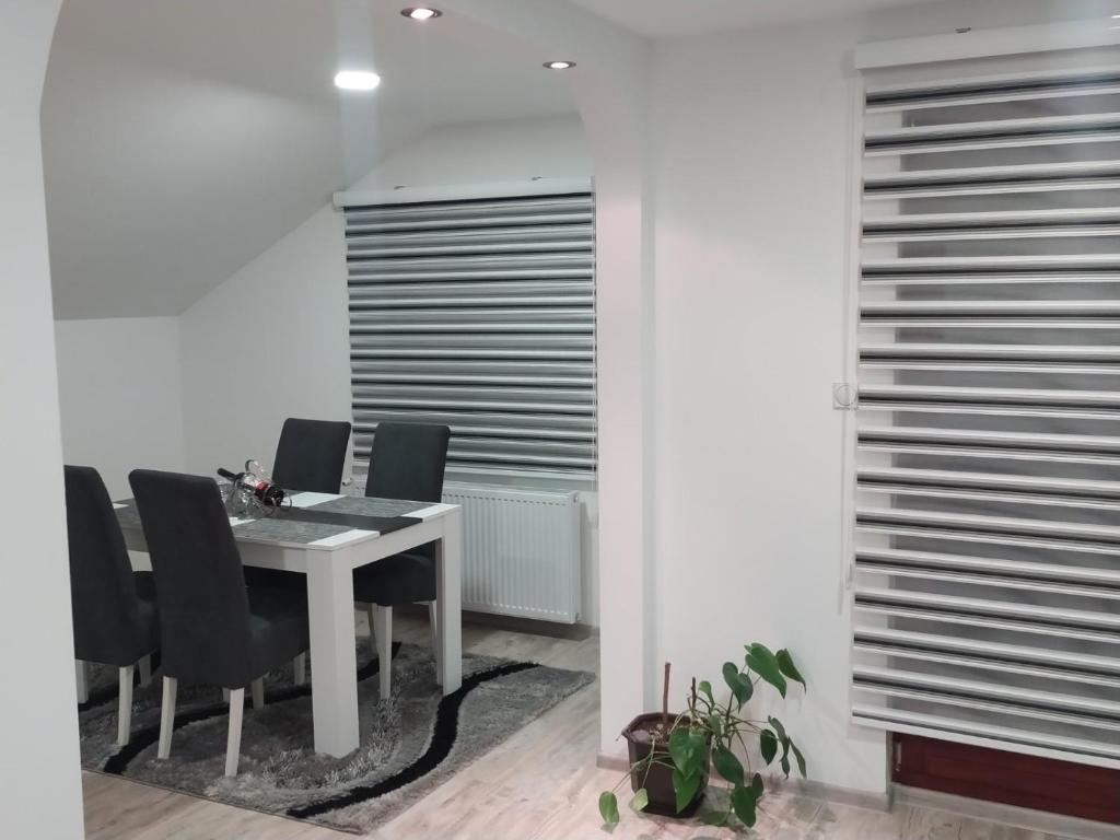 Apartman Karganovic room 4