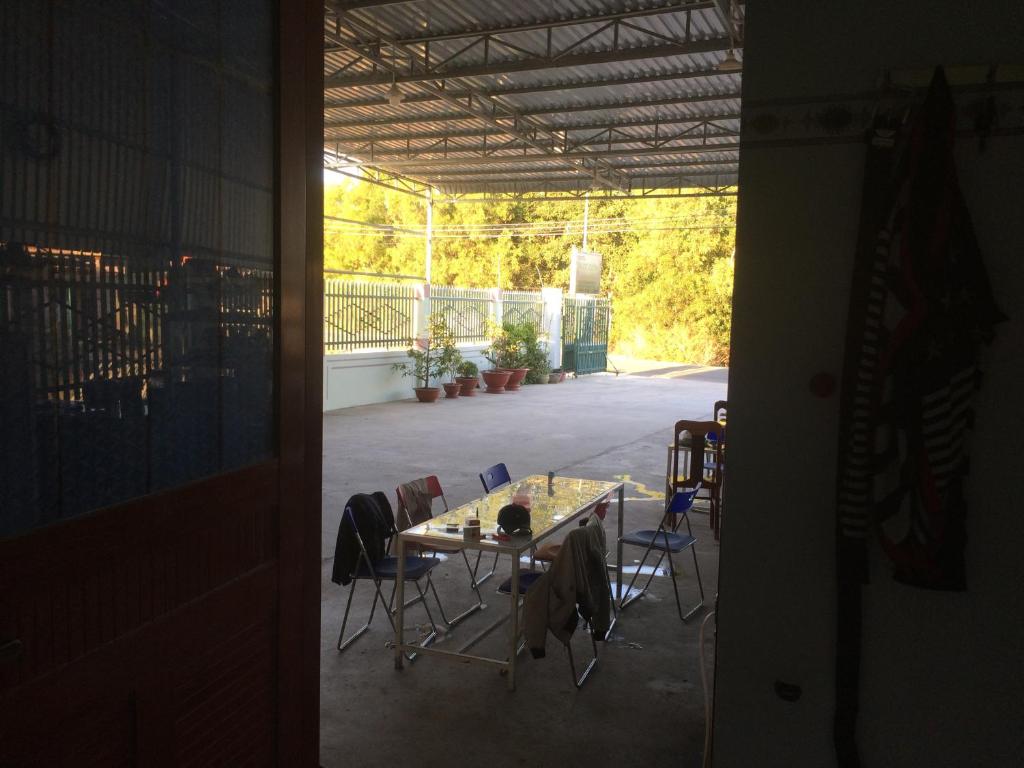 Khách sạn Ngọc Quỳnh room 2