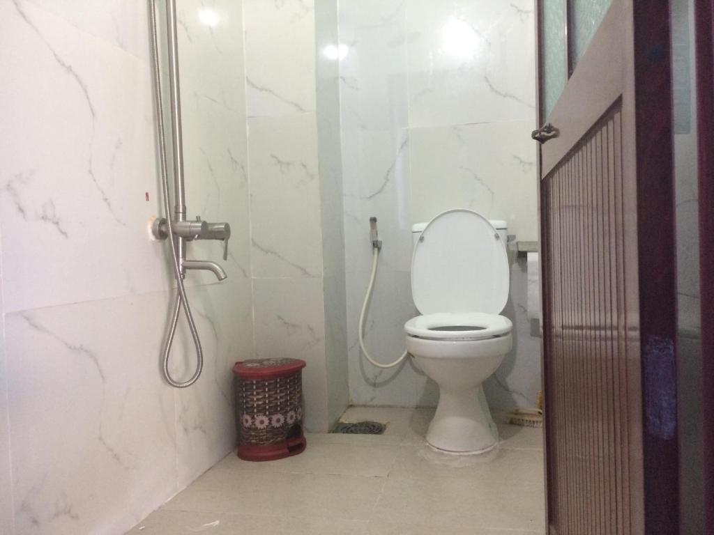 Khách sạn Ngọc Quỳnh room 4