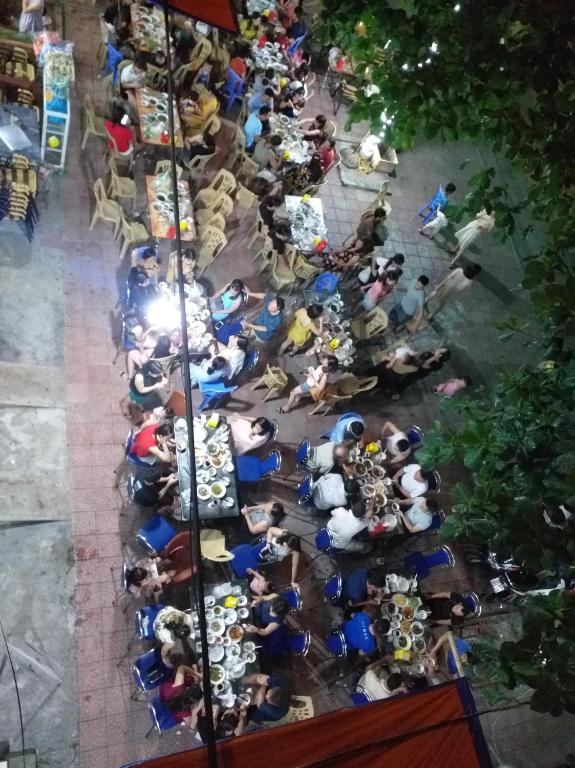 Khách Sạn Hồng Tấn room 2