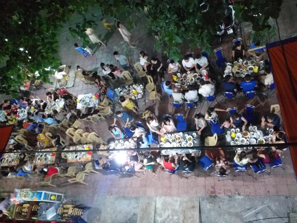 Khách Sạn Hồng Tấn room 5