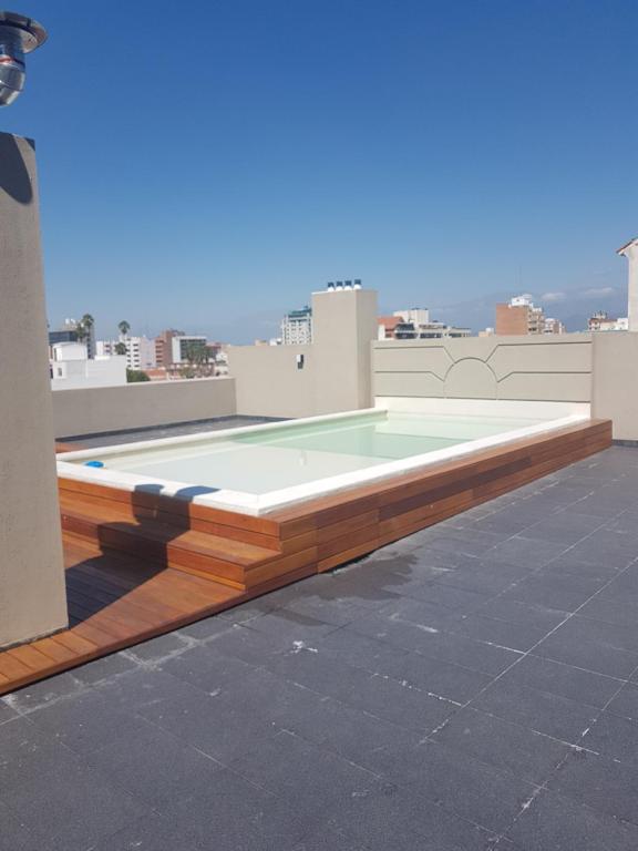 Leguizamon suite room 2