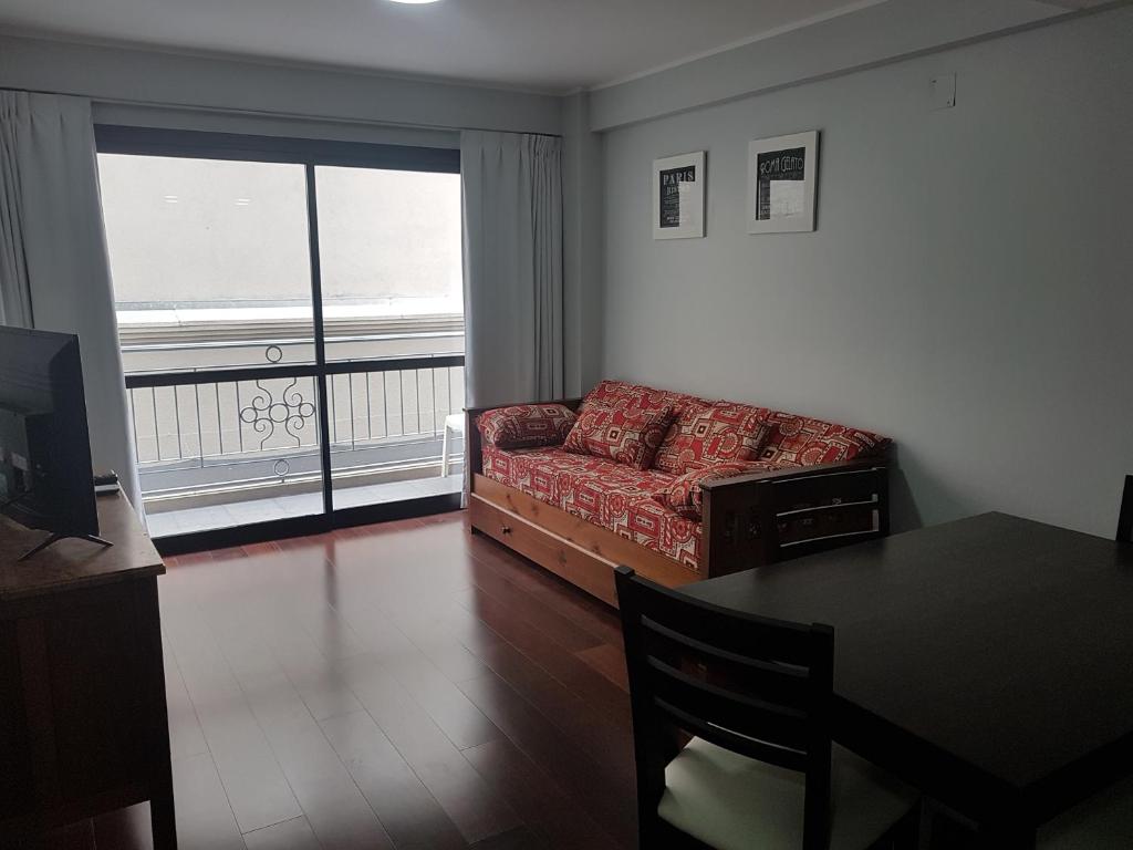 Leguizamon suite room 5
