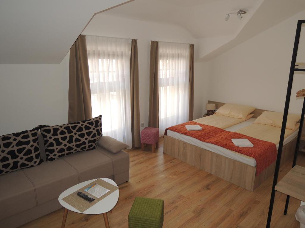 Hotel Logavina 8 Free Garage Parking room 5