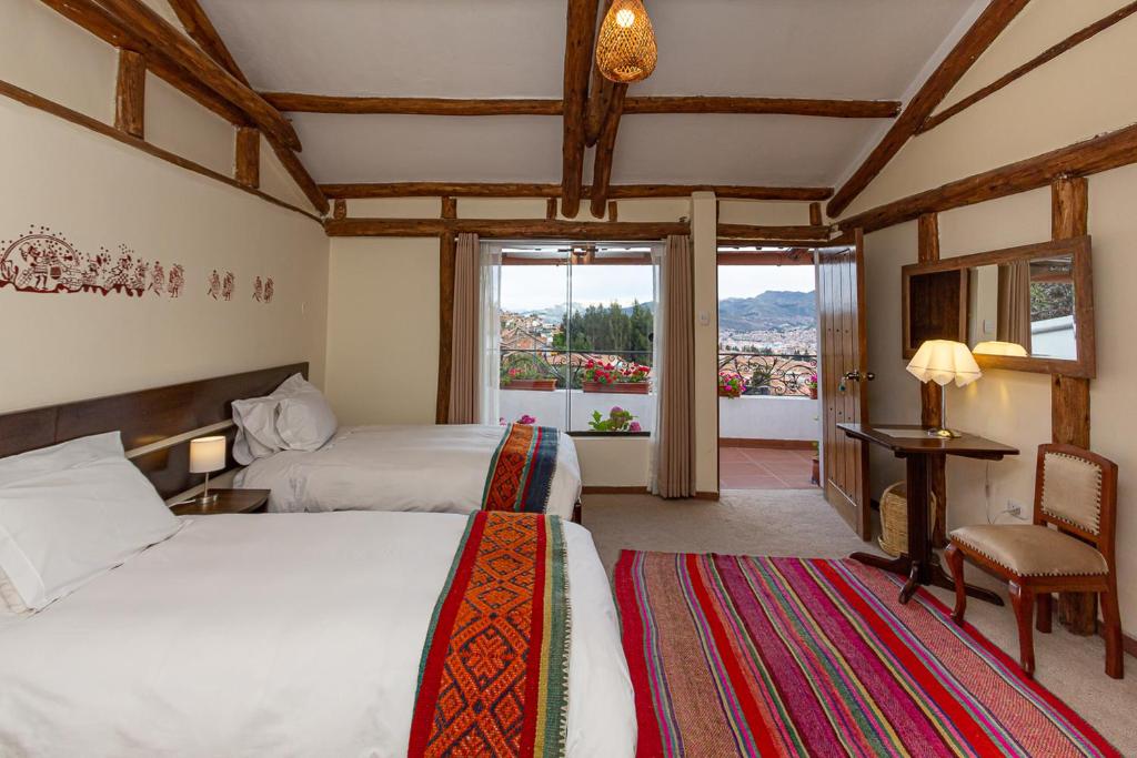 Luna House Cusco room 4