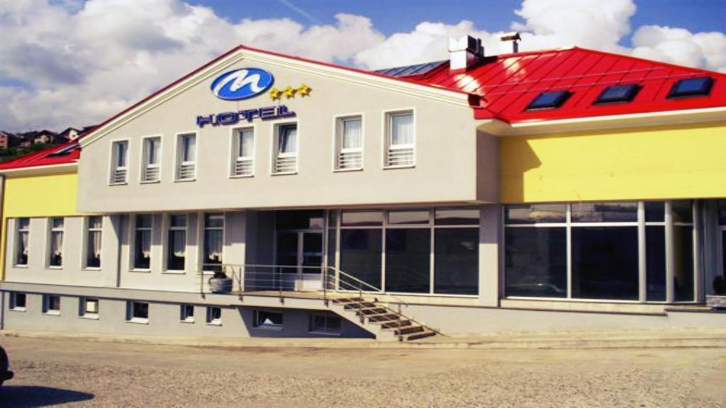 Motel M room 2