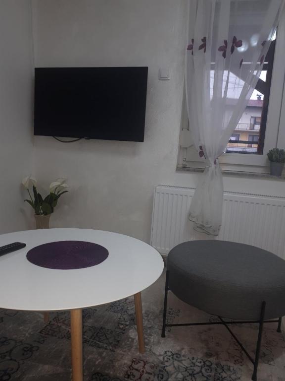 Apartman Mango Banja Luka center hospital Free parking room 4