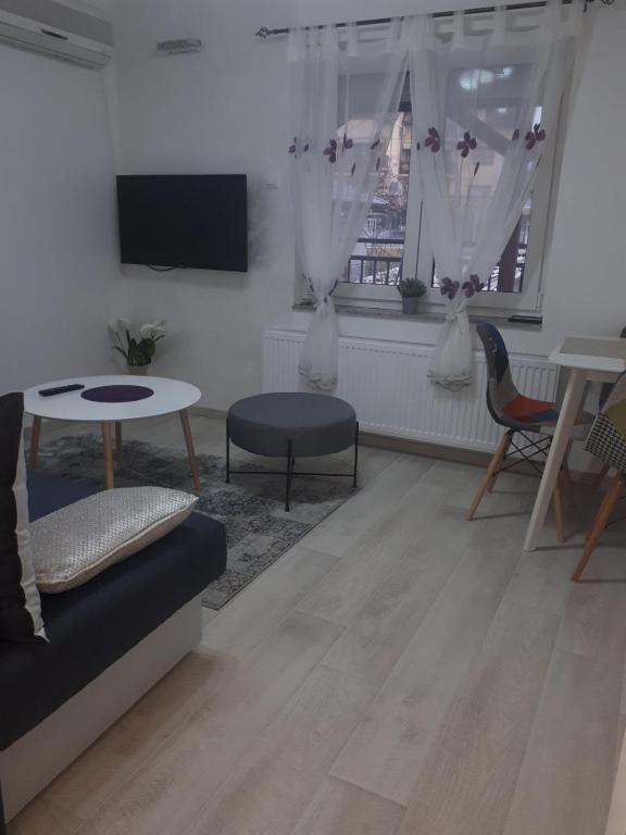 Apartman Mango Banja Luka center hospital Free parking room 6