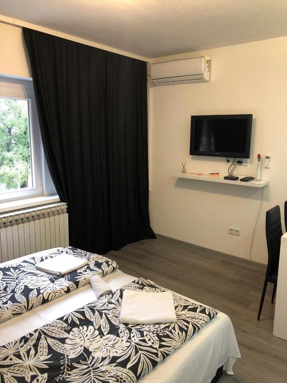 Apartment Marijana room 1