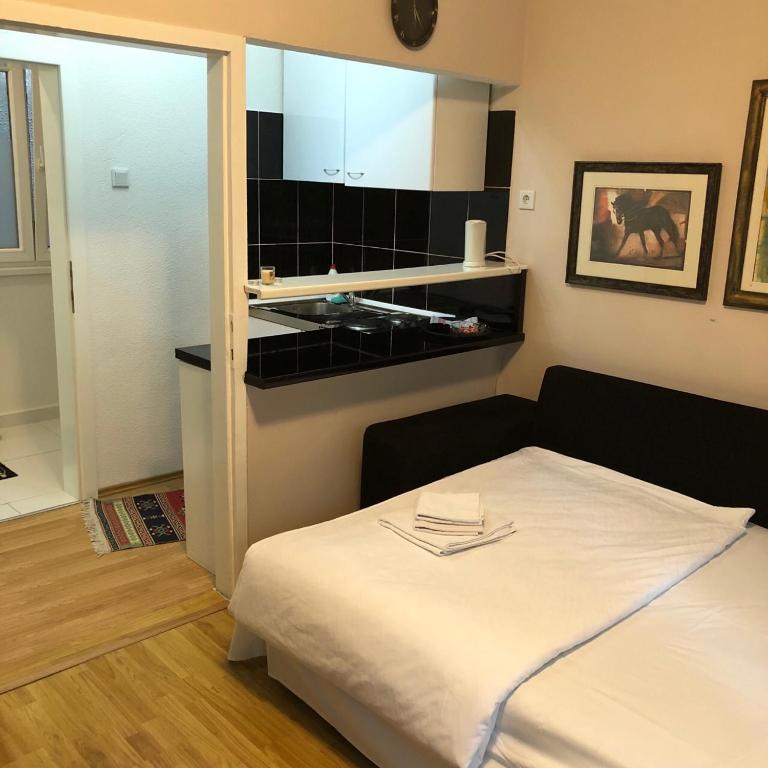 Apartment Marijana room 5