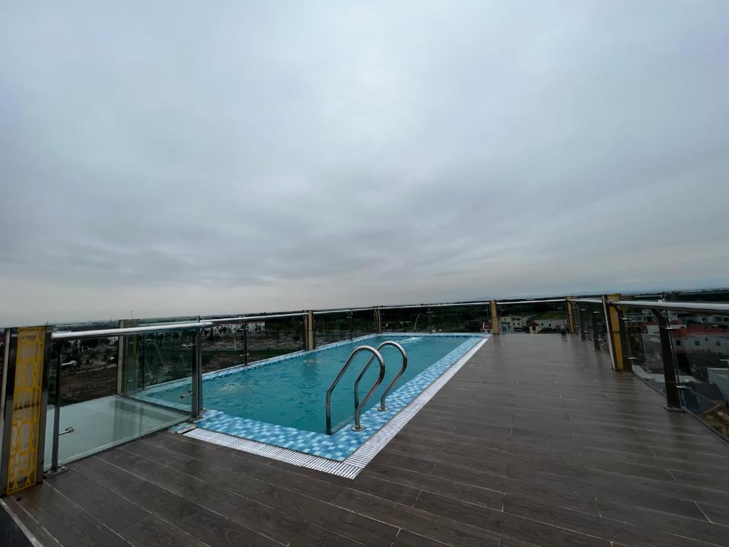 Marina Golfview room 5