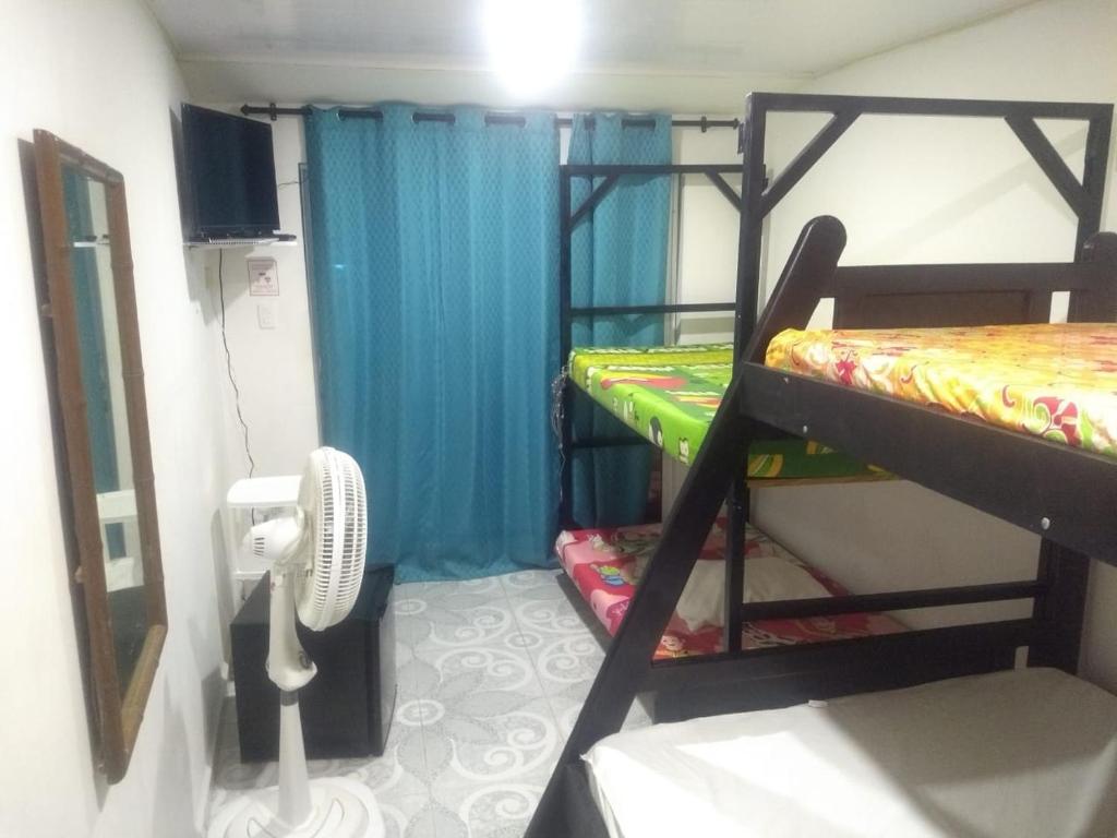Marysol Lodging Hostel & Camping room 2