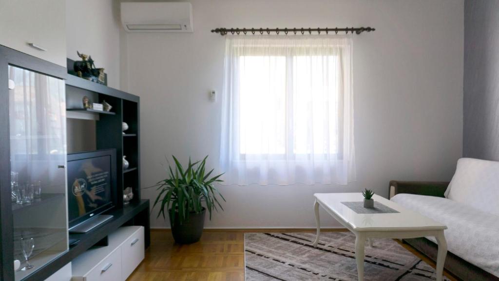 Apartment Maša room 6