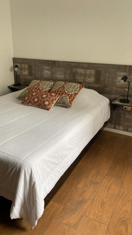 Minidepartamento en San Isidro - Frente a Vivanda room 2
