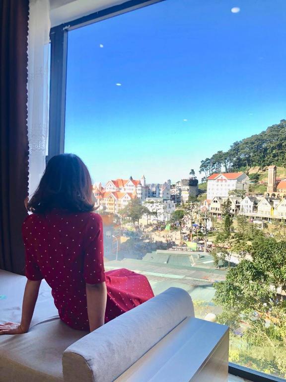 Ngoc Huyen Hotel room 2