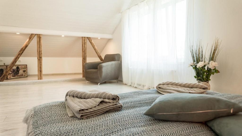 Best Stay- Pärnu With Garden room 1