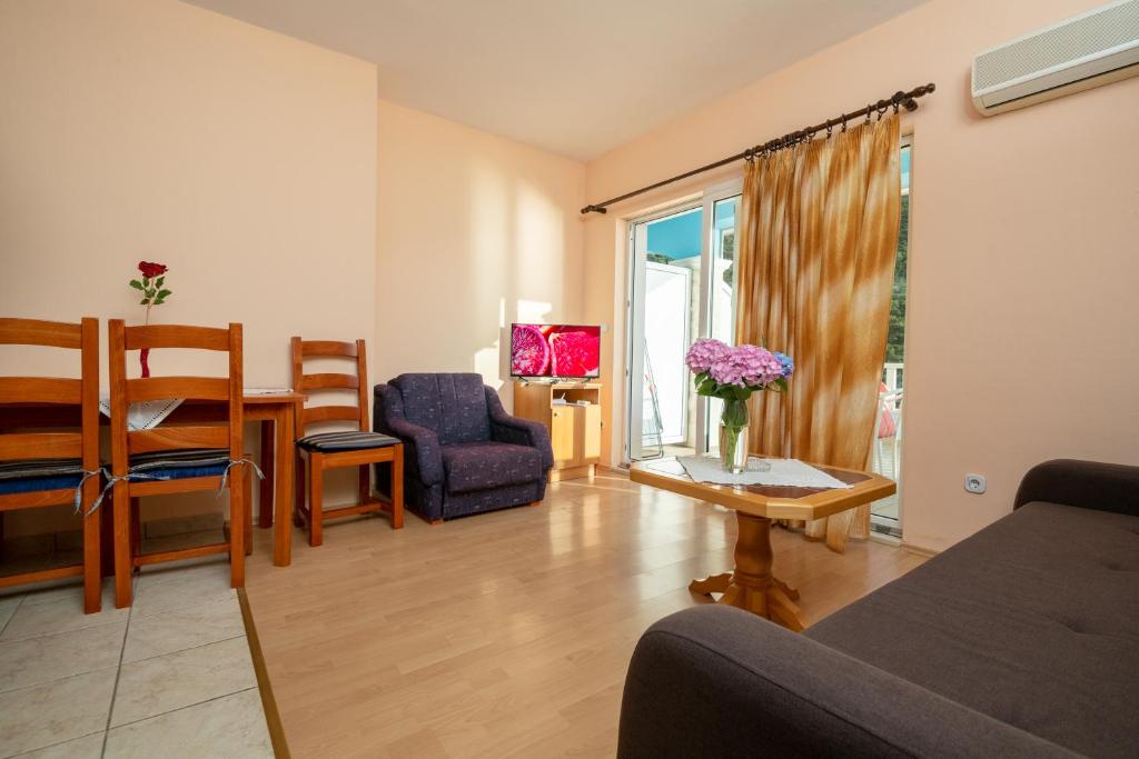 Villa Jazina Pavlović room 6