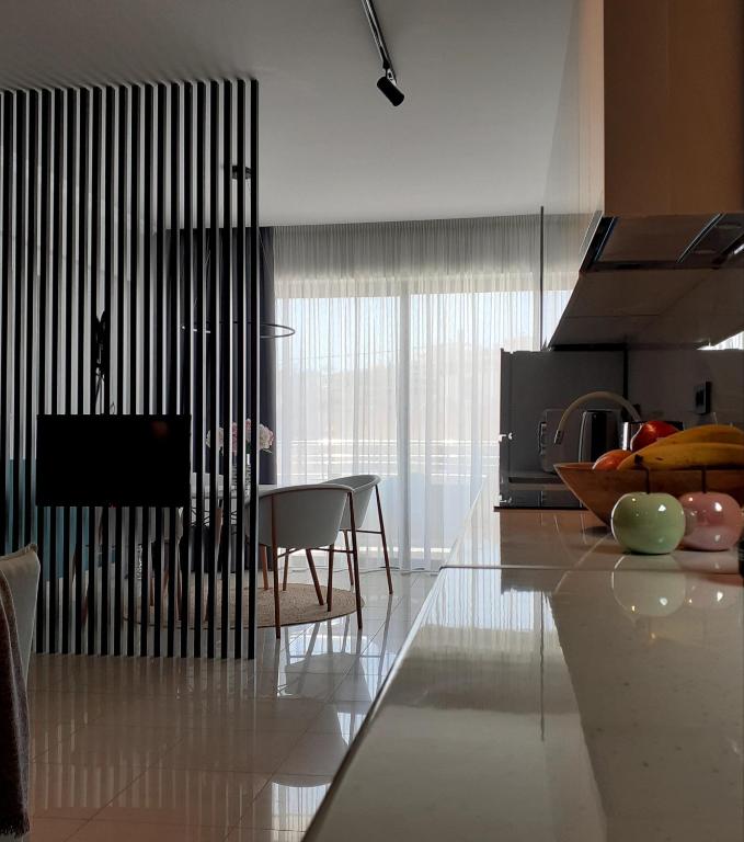 Phaedra's Studios room 4