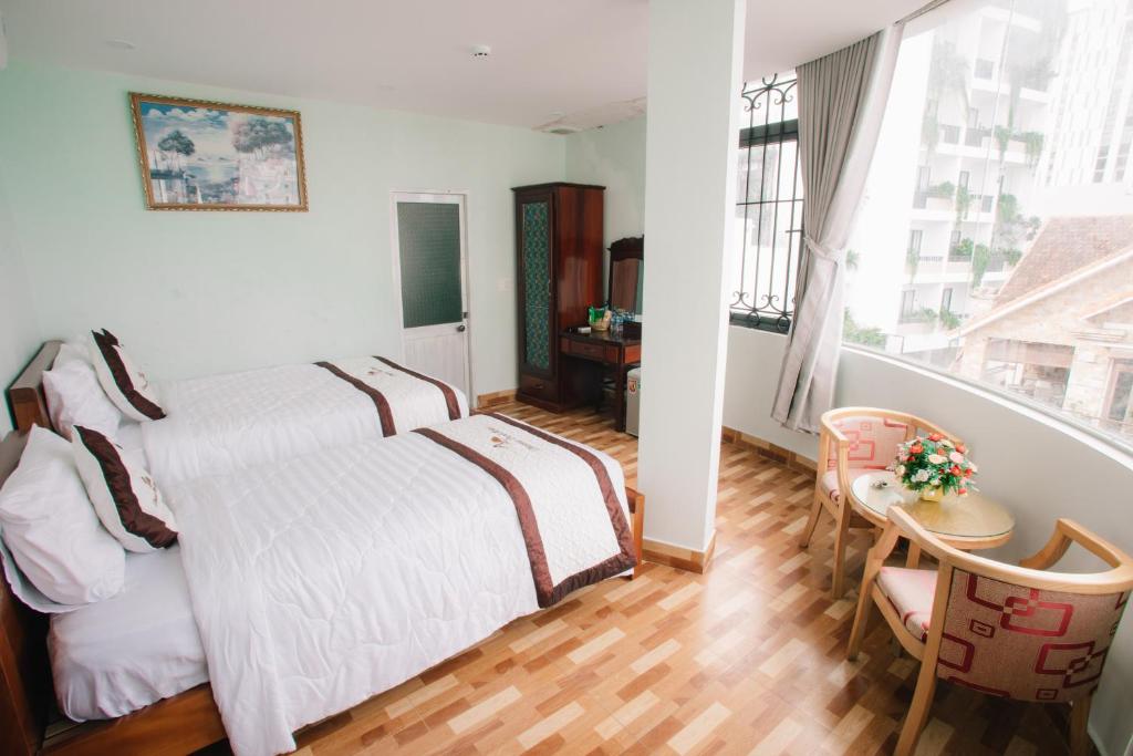 Phương Danh Hotel room 1