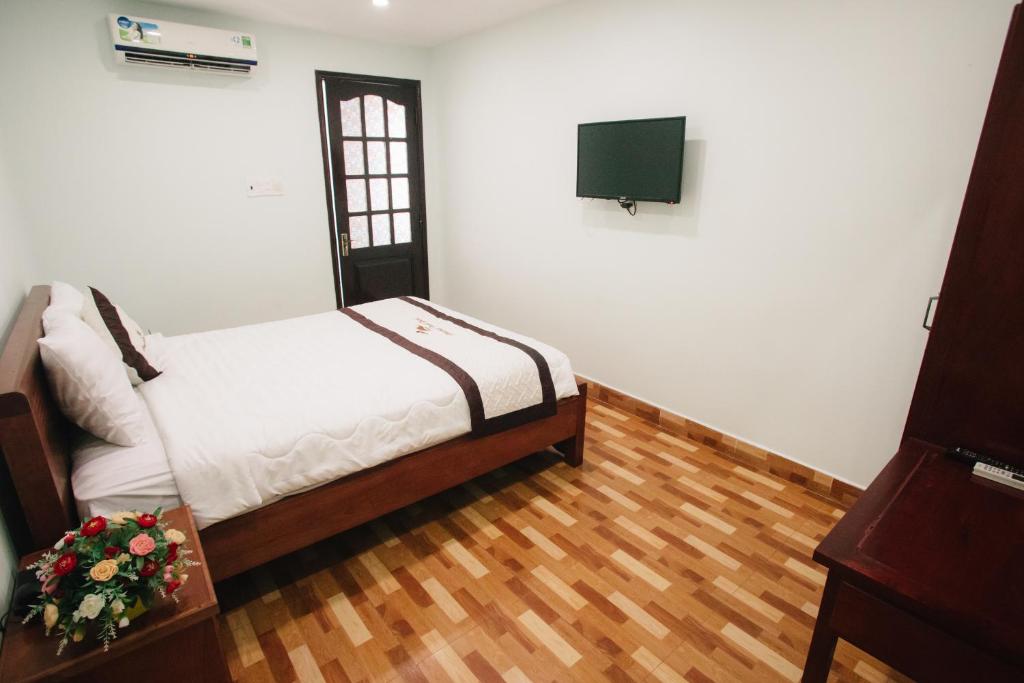 Phương Danh Hotel room 2