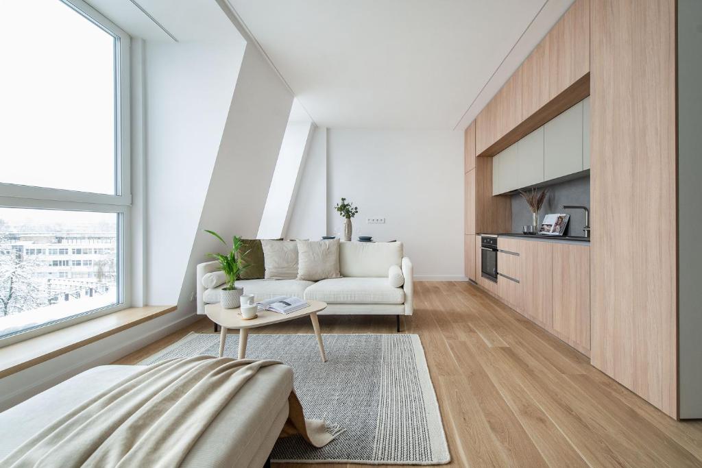 Platinum apartment room 6