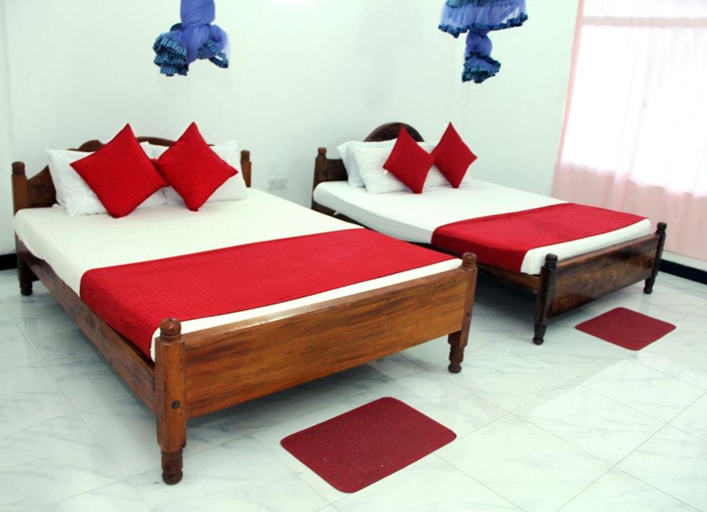 Pleasure Island Holiday Home room 4