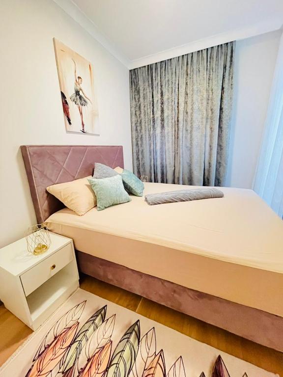 Stan na dan "Apartman Purple" room 5