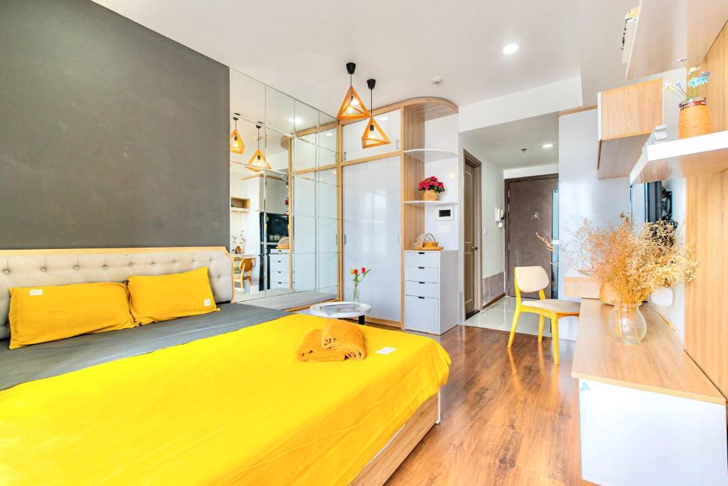 TripleTrees Apartment at Saigon Central - Rivergate Residence District 4