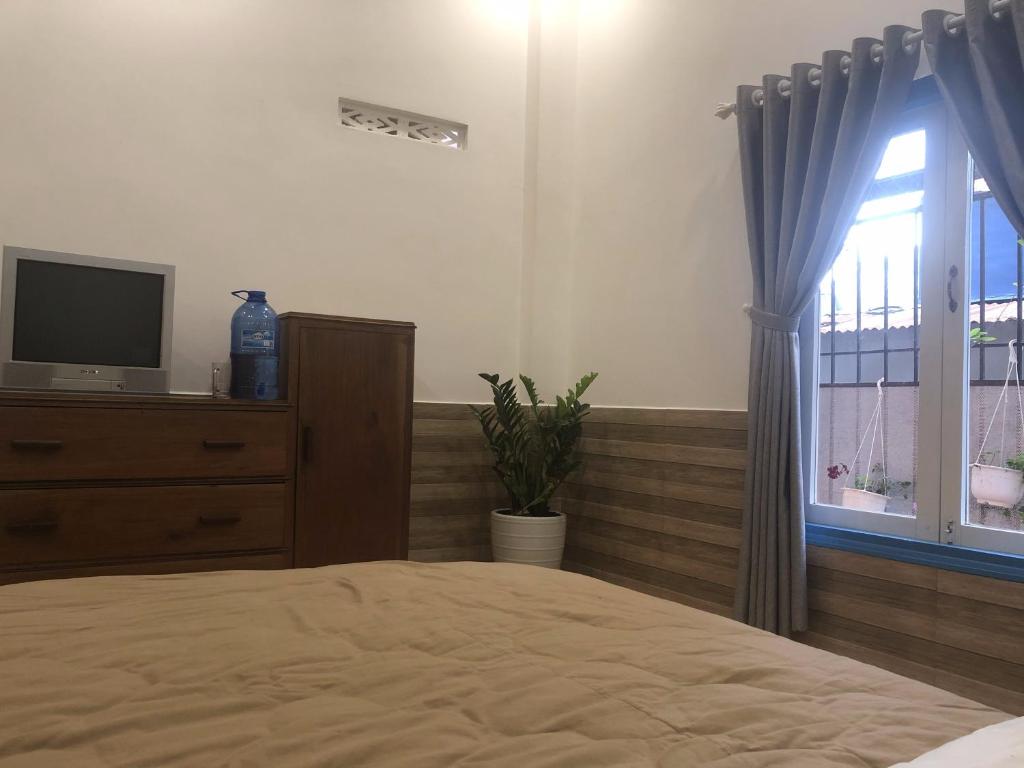 Ruby Dalat Hostel room 6