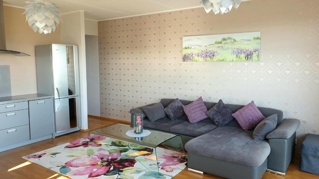 Seaview apartment room 3