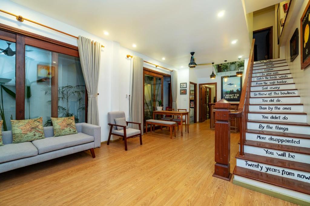 Shadyside room 1