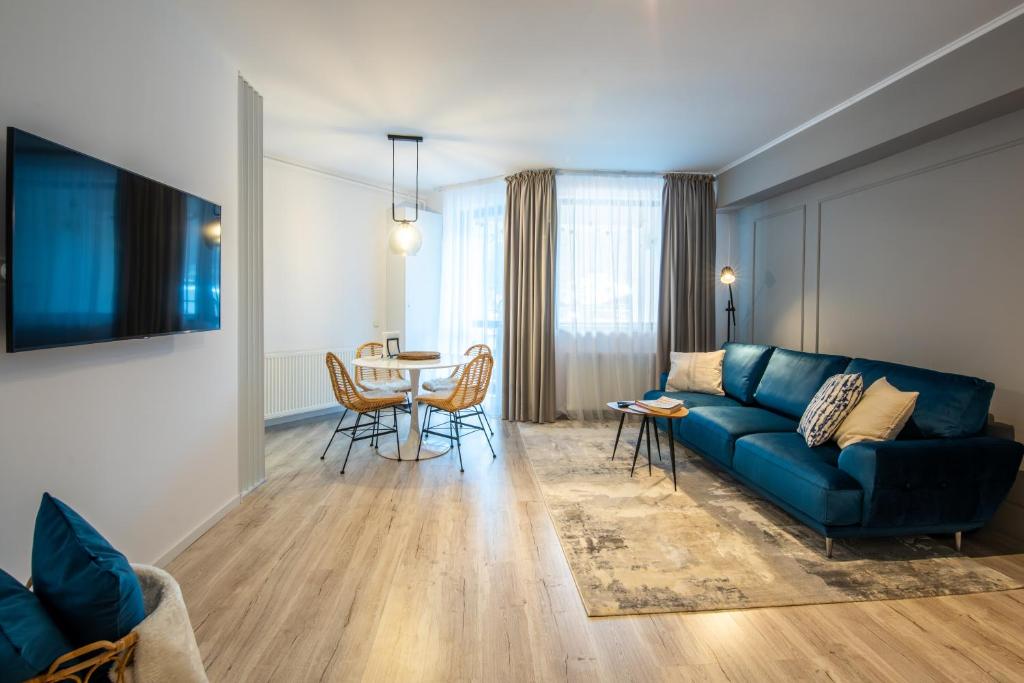 Snowdrop Apartment room 1