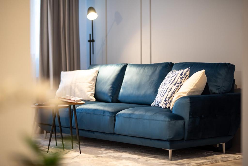 Snowdrop Apartment room 3