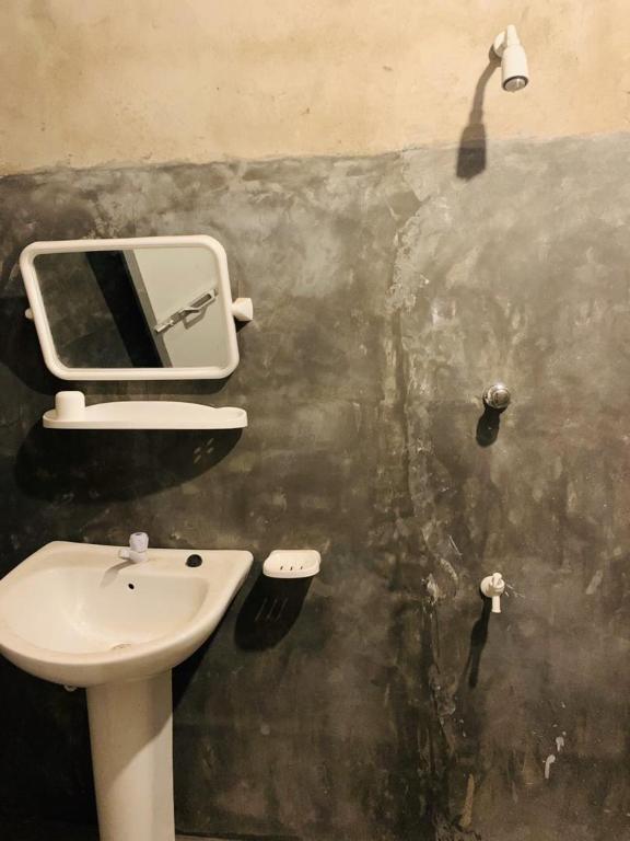 Sun Up Hiriketiya Dickwella room 3