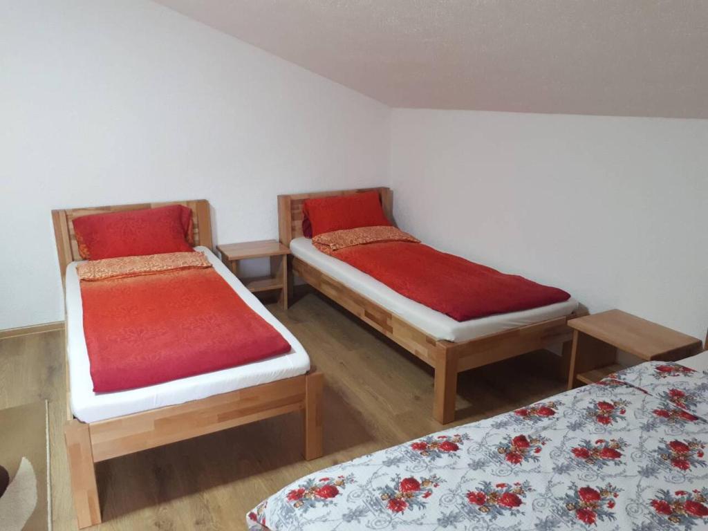 Apartmani Tajra room 3