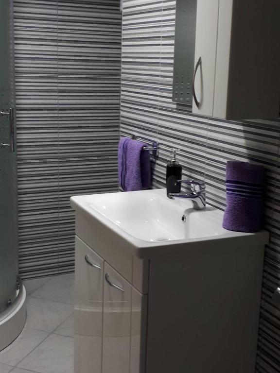 Apartmani Tajra room 4