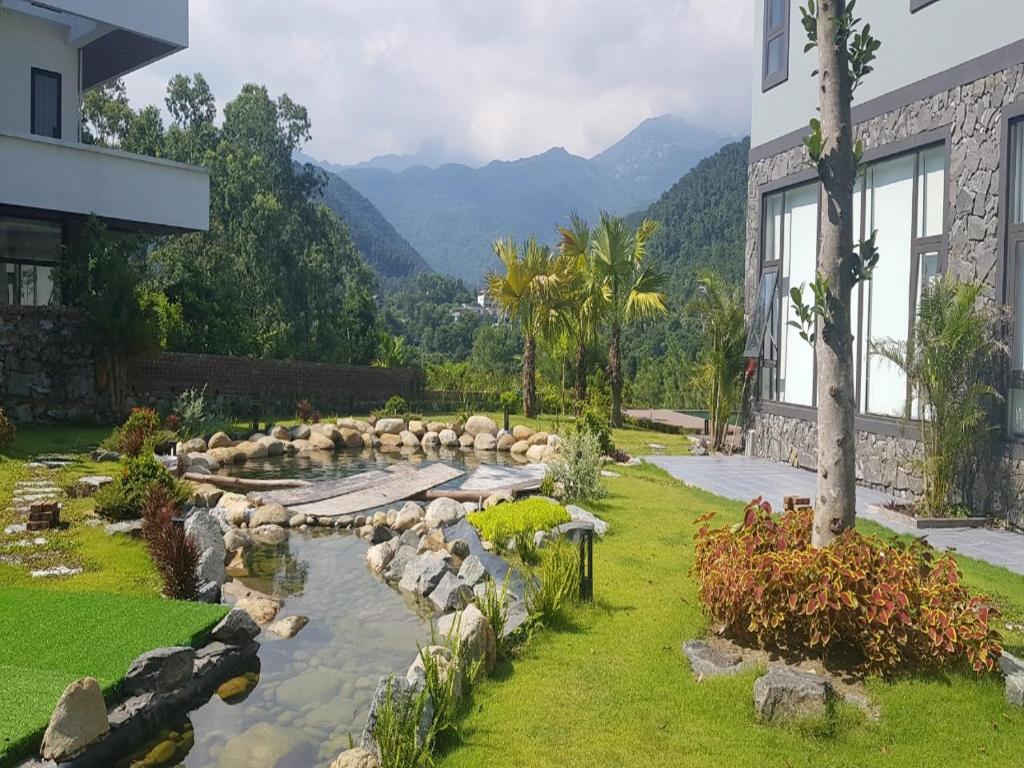 LIVIE Tam Dao Golf Villa room 3