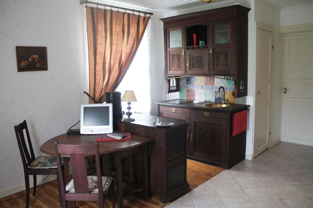 The Guest Apartment room 5