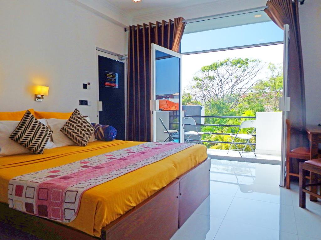 The Panorama Negombo room 2