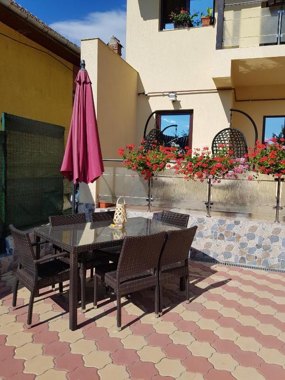 The Rifle Volunteer room 1