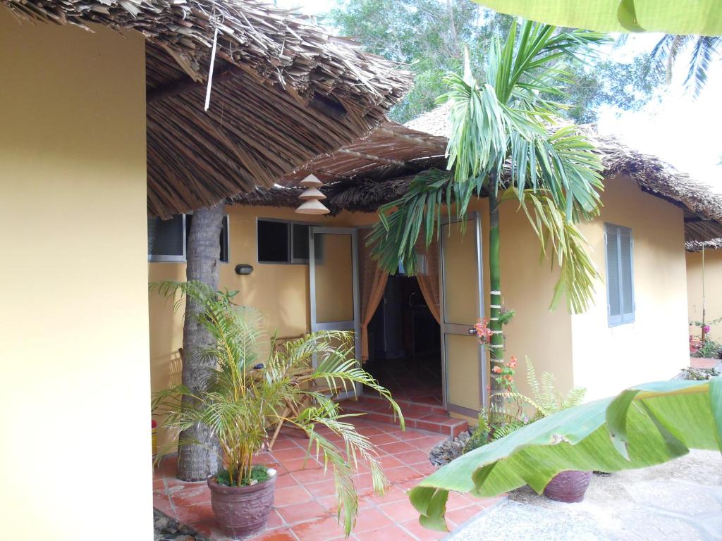 Thuy - Gunter Garden Bungalow room 4