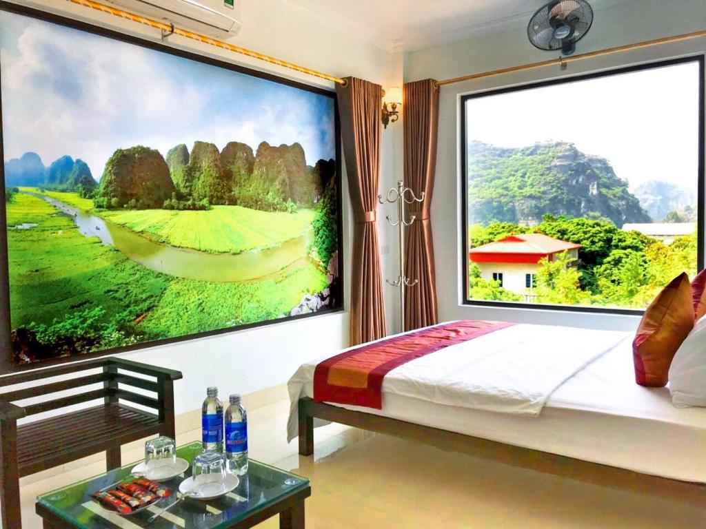 Trang An Mountain View Homestay room 2