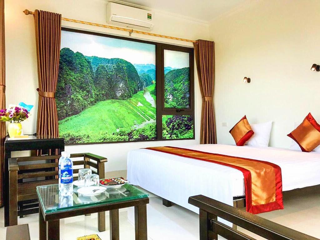 Trang An Mountain View Homestay room 4