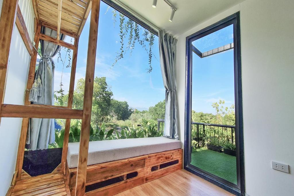 Ruby Villa room 6