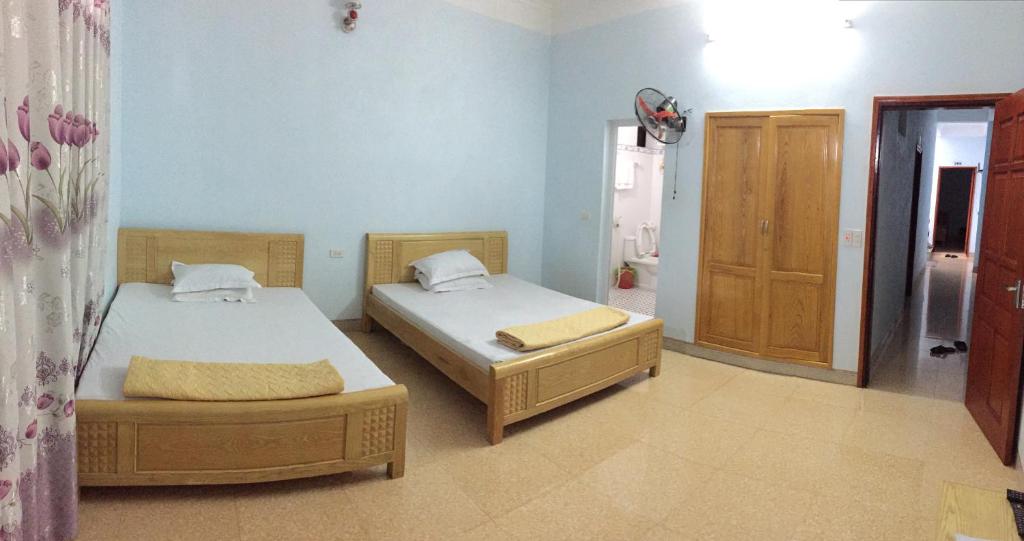 Tuan Thuy hotel Quan Lạn room 4