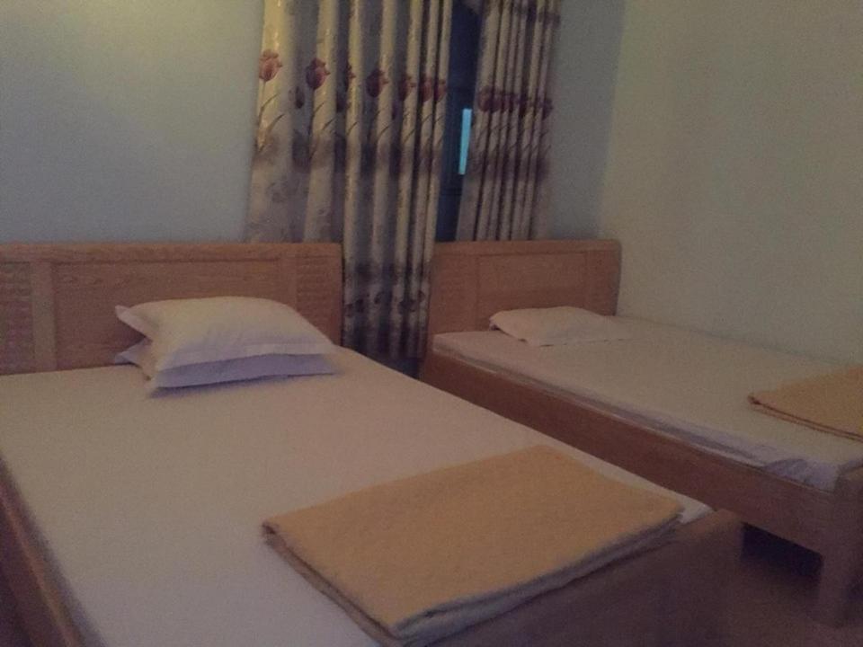 Tuan Thuy hotel Quan Lạn room 5